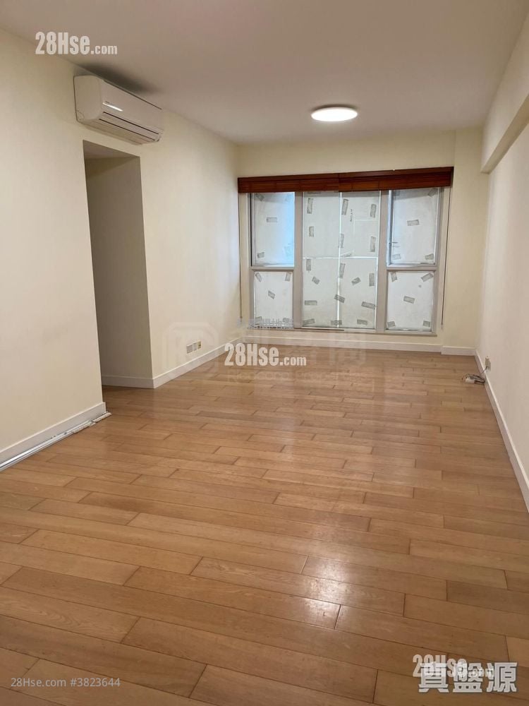 Island Lodge Sell 3 Bedrooms , 2 Bathrooms 802 ft²