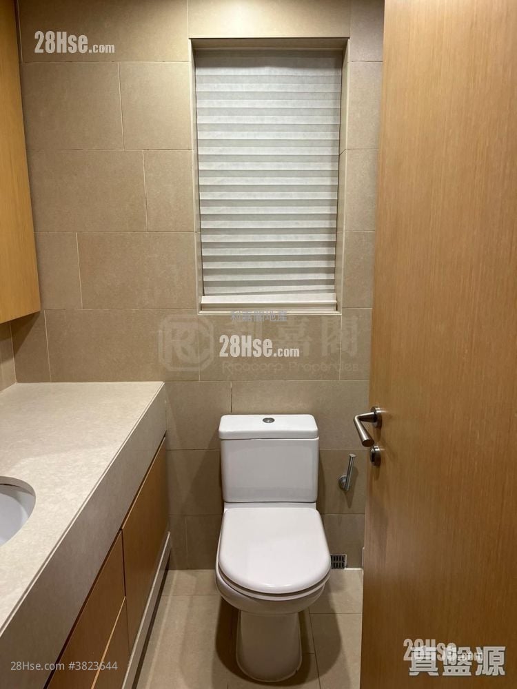 Island Lodge Sell 3 Bedrooms , 2 Bathrooms 802 ft²