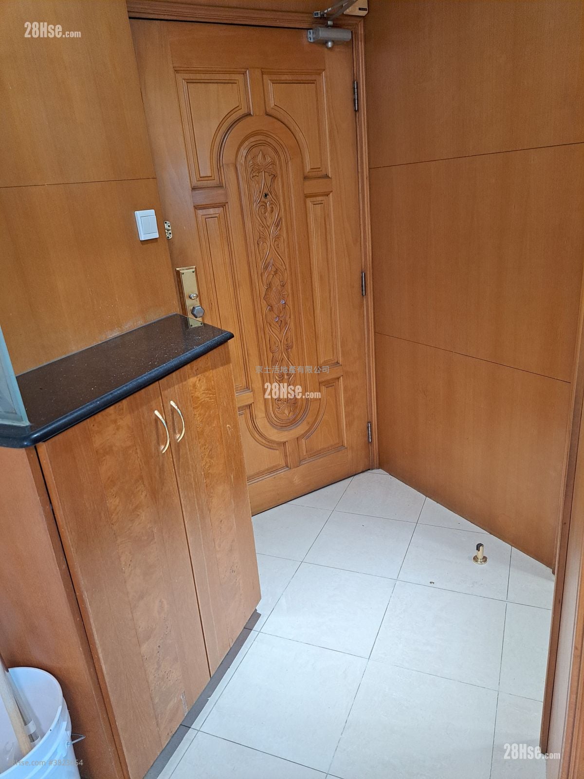 Holford Gardens Rental 2 Bedrooms , 1 Bathroom 482 ft²