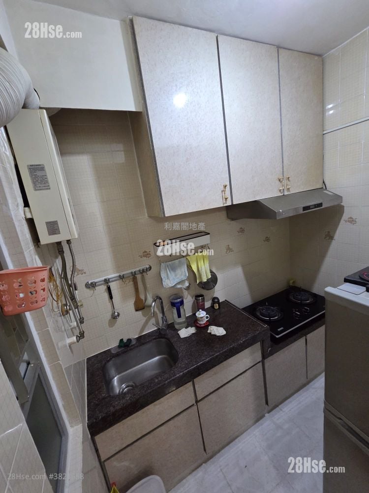 Treasure Garden Sell 2 Bedrooms , 1 Bathroom 398 ft²