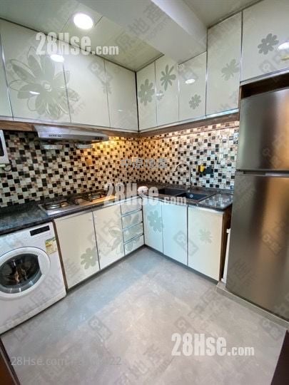 朗晴居 售盤 3 房 , 2 浴室 739 平方呎