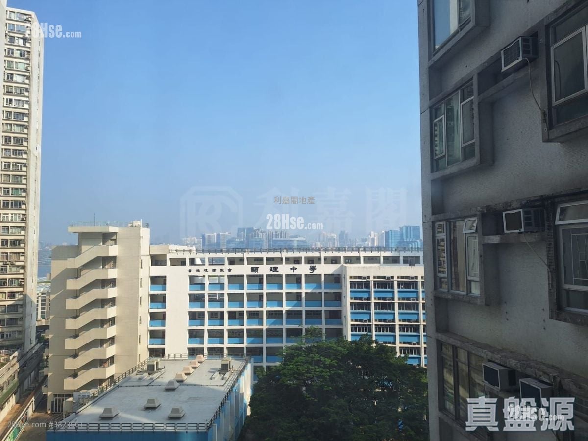 城市花园 售盘 3 房 , 2 浴室 807 平方尺