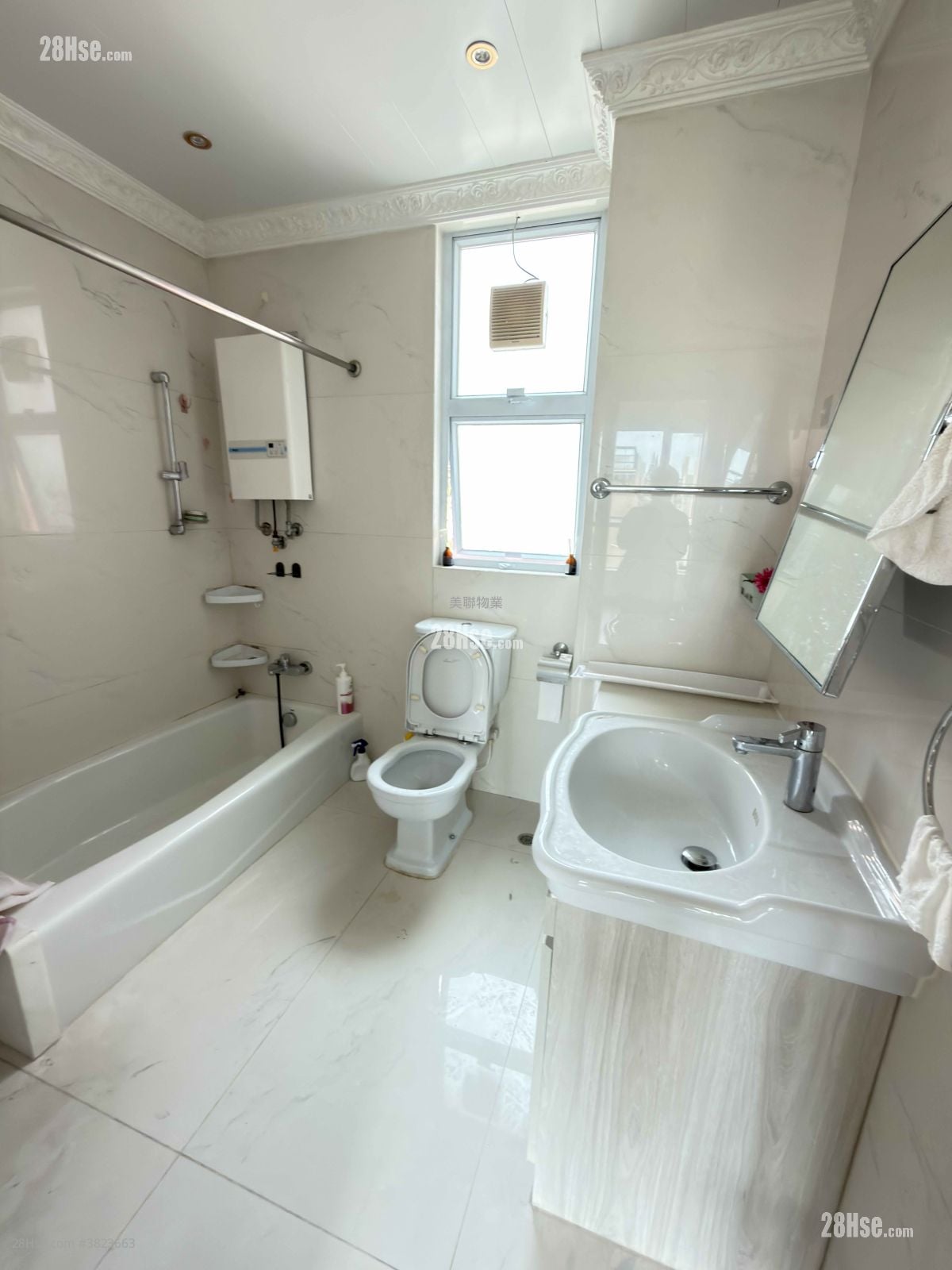 加州豪园 租盘 3 房 , 2 浴室