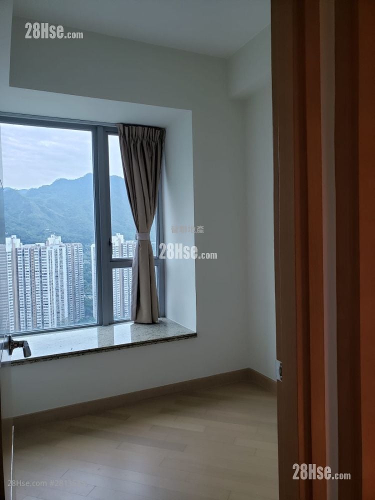 溱岸8号 售盘 718 平方尺