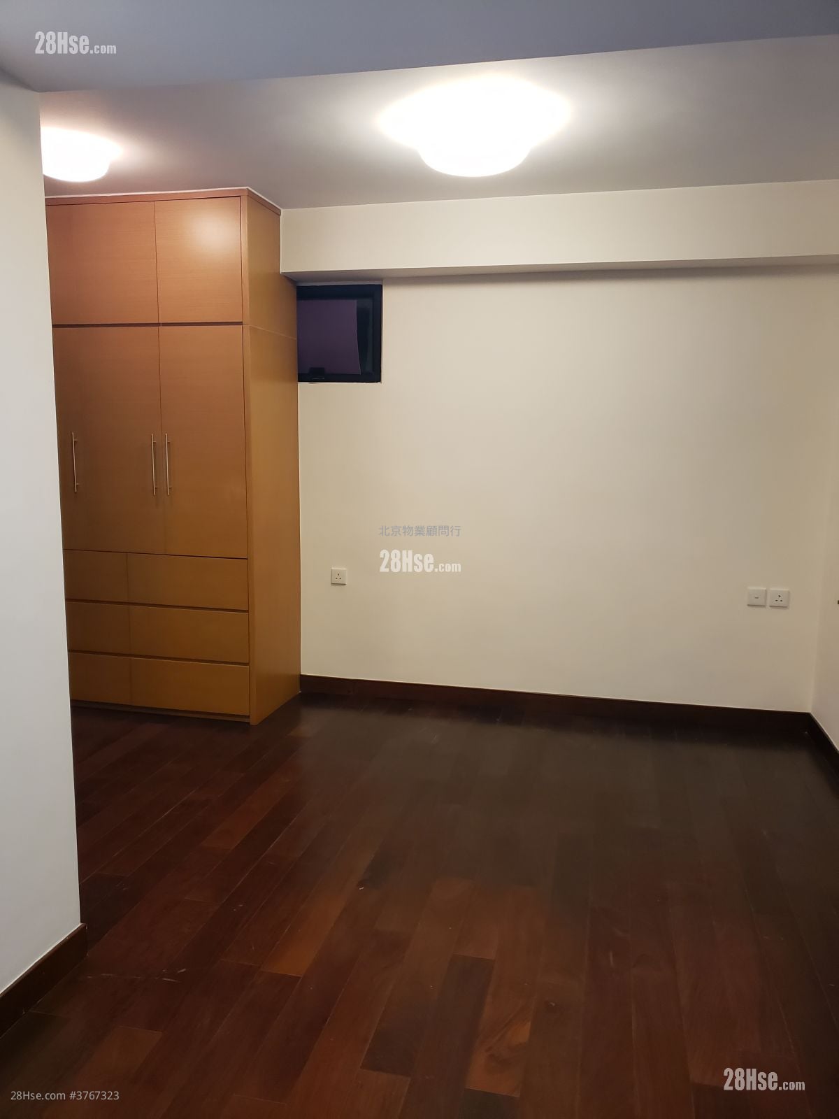 康怡花園 租盤 2 房 , 2 浴室 710 平方呎