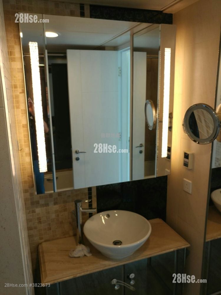 Festival City Sell 3 Bedrooms , 2 Bathrooms 678 ft²