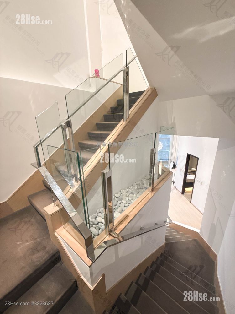 亮贤居 售盘 5+ 房 , 5+ 浴室 2,358 平方尺