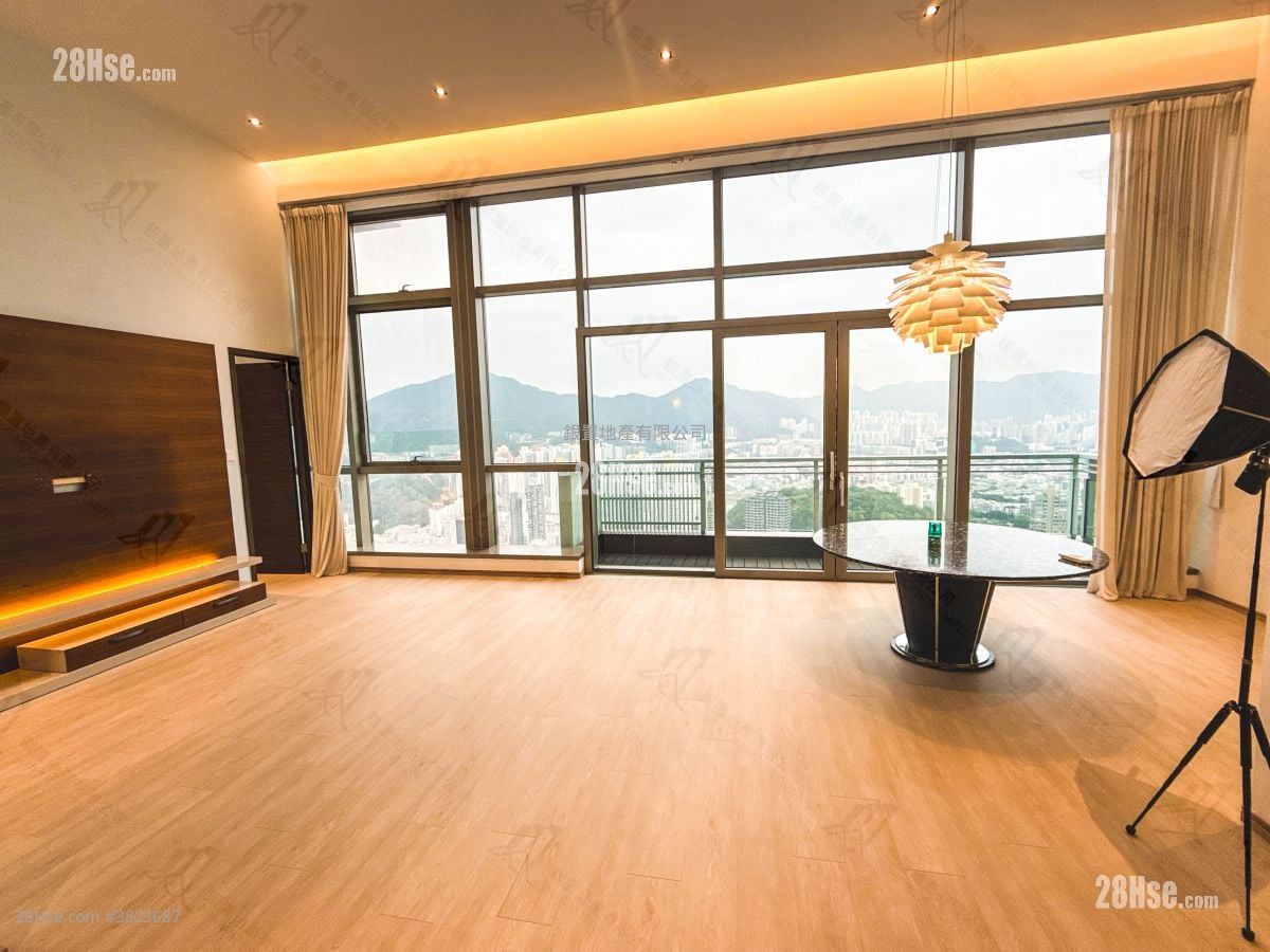 亮贤居 售盘 5+ 房 , 5+ 浴室 2,358 平方尺