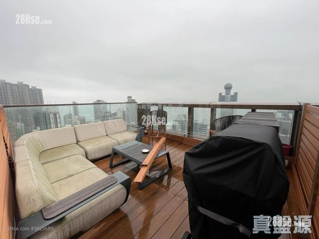 Kensington Hill Sell 4 Bedrooms 2,277 ft²