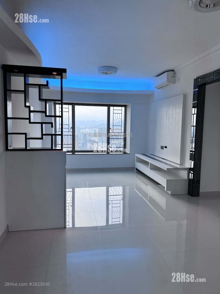 Sorrento Rental 2 Bedrooms , 1 Bathroom 853 ft²