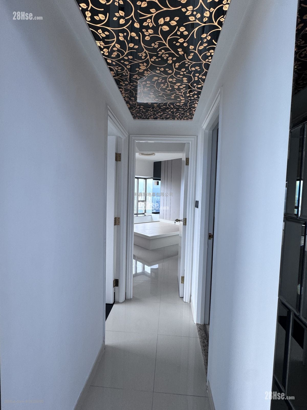 Sorrento Rental 2 Bedrooms , 1 Bathroom 853 ft²