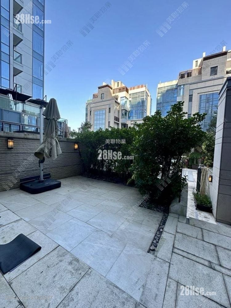 Riva Sell 4 Bedrooms , 3 Bathrooms 1,223 ft²