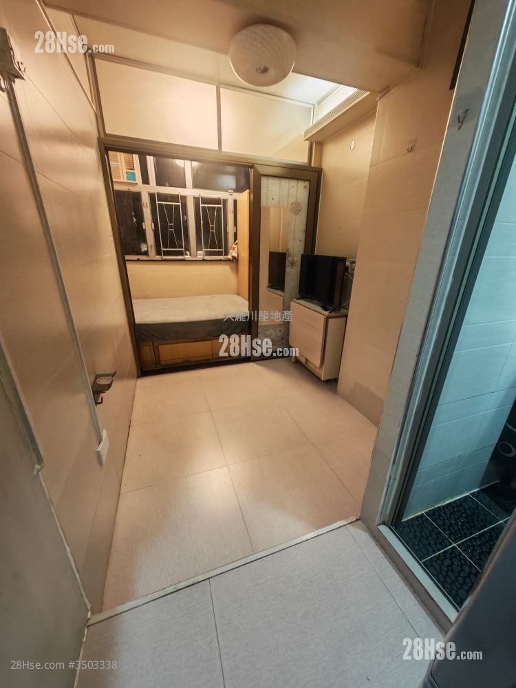 宜安大廈 租盤 1 房 , 1 浴室 165 平方呎