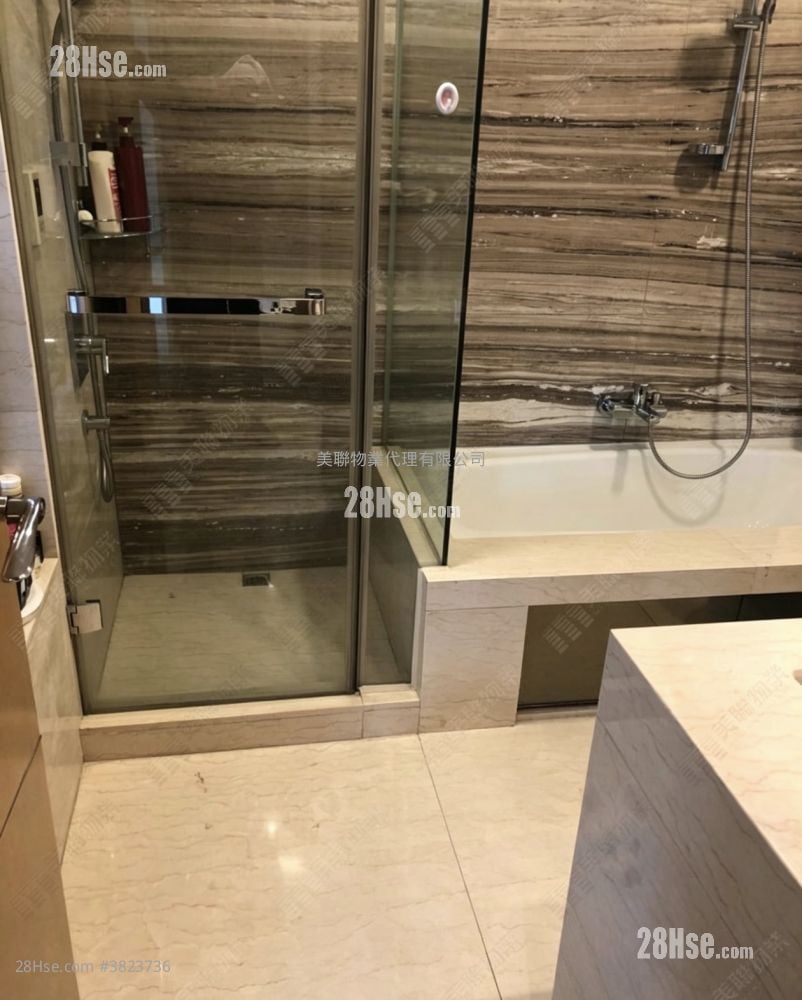 The Riverpark Sell 4 Bedrooms 1,262 ft²