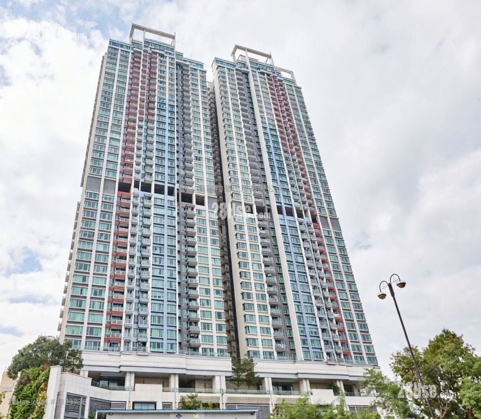 The Riverpark Sell 4 Bedrooms 1,262 ft²