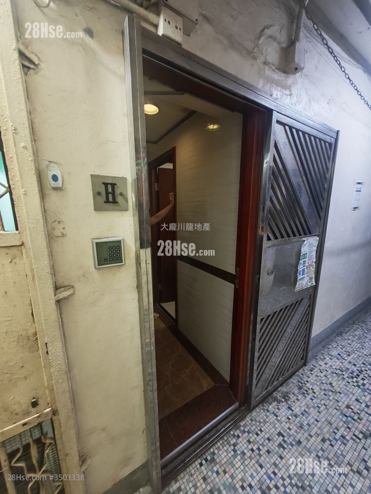 宜安大廈 租盤 1 房 , 1 浴室 165 平方呎