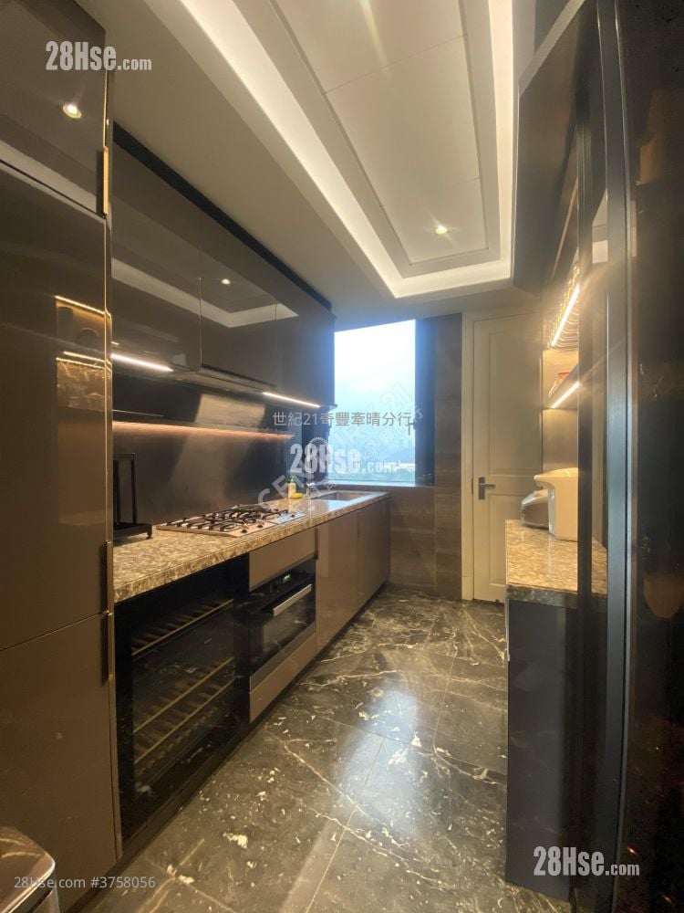 高爾夫御苑 售盤 4 房 , 3 浴室 1,108 平方呎