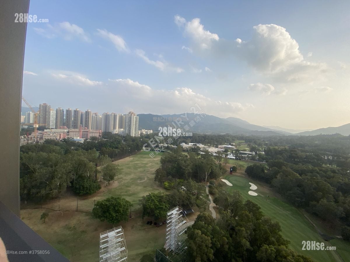 高爾夫御苑 售盤 4 房 , 3 浴室 1,108 平方呎