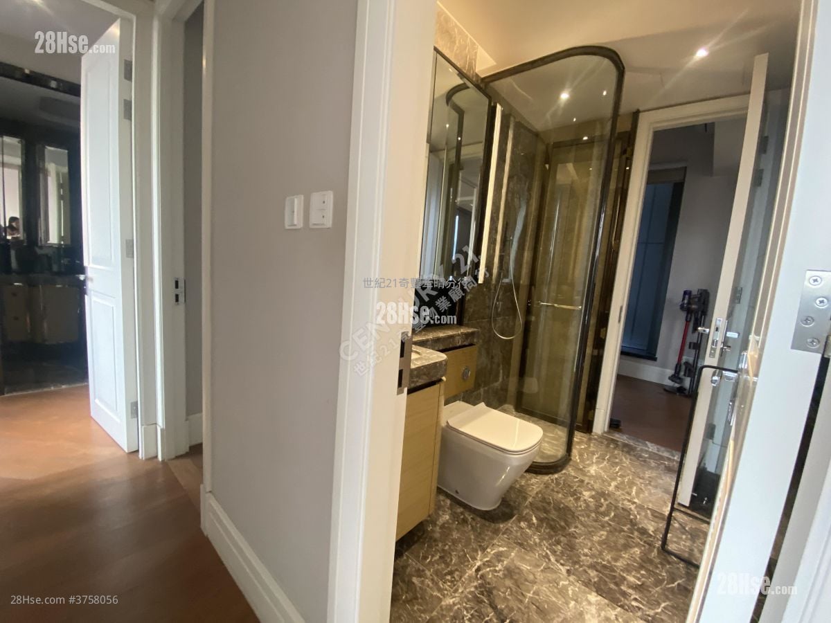 高爾夫御苑 售盤 4 房 , 3 浴室 1,108 平方呎