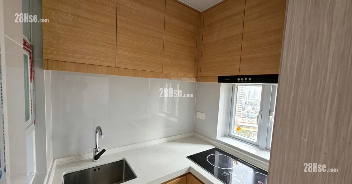 Ching Wah Court Sell 2 Bedrooms 363 ft²