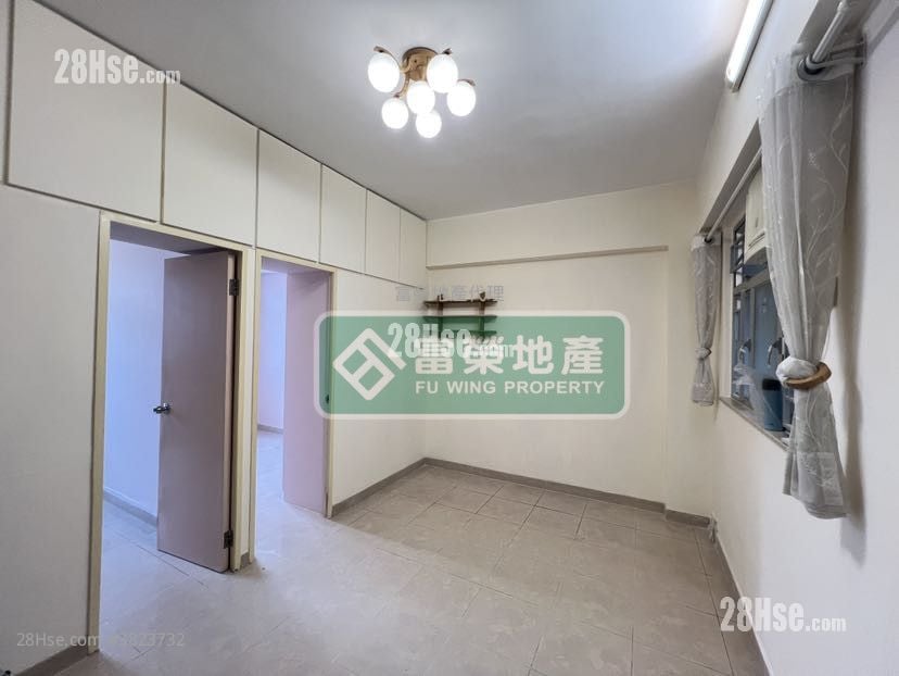 永明大廈 租盤 2 房 , 1 浴室 465 平方呎