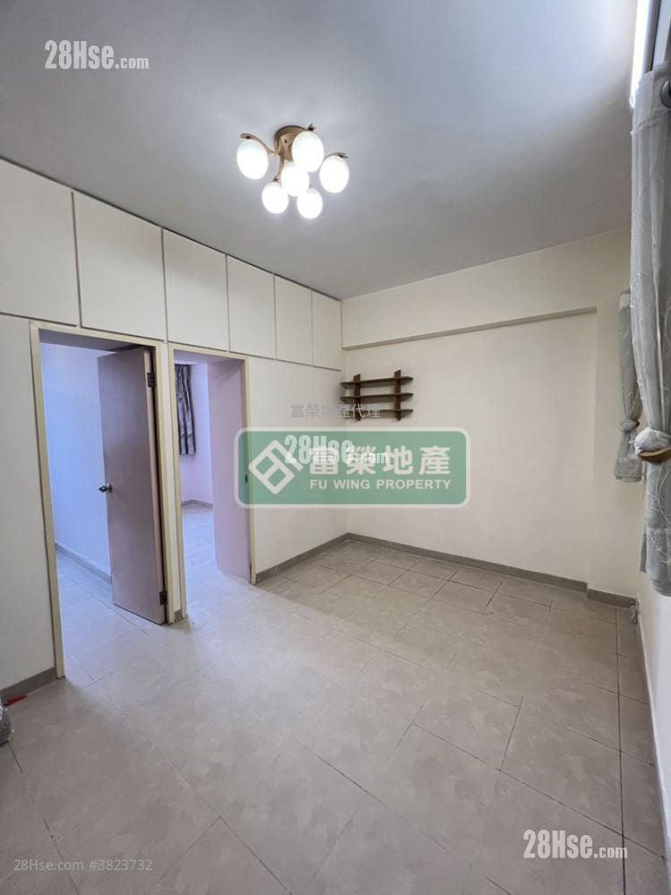 永明大廈 租盤 2 房 , 1 浴室 465 平方呎