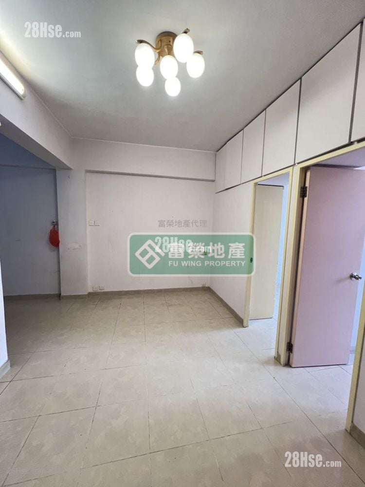 永明大廈 租盤 2 房 , 1 浴室 465 平方呎