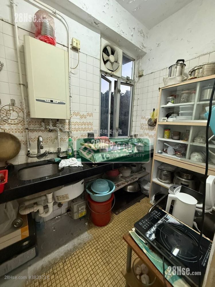 仁宝大厦 售盘 2 房 , 1 浴室 396 平方尺