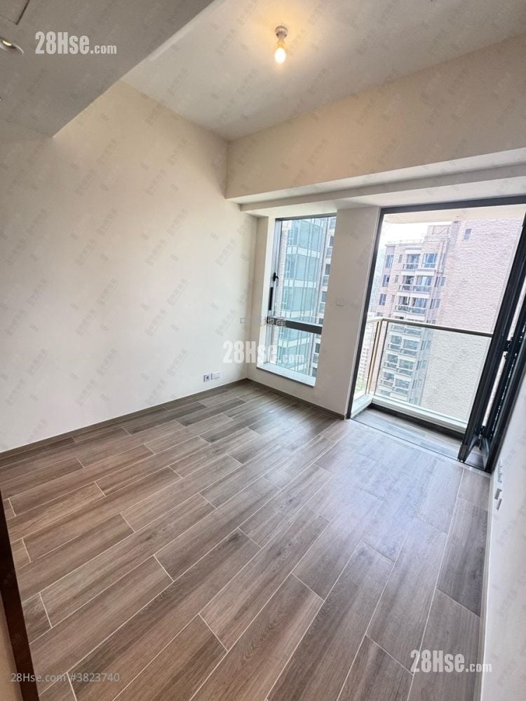 The Vim Sell Studio 201 ft²