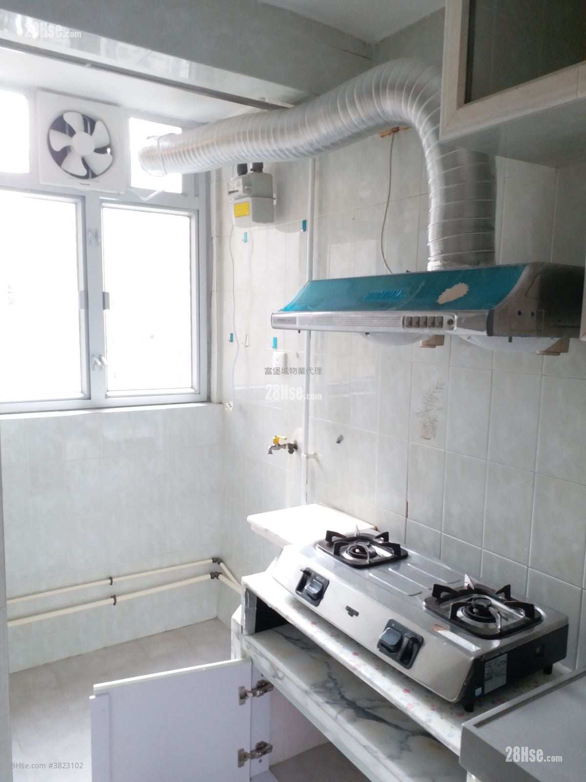 Kwong Yuen Estate Rental 2 Bedrooms , 1 Bathroom 376 ft²