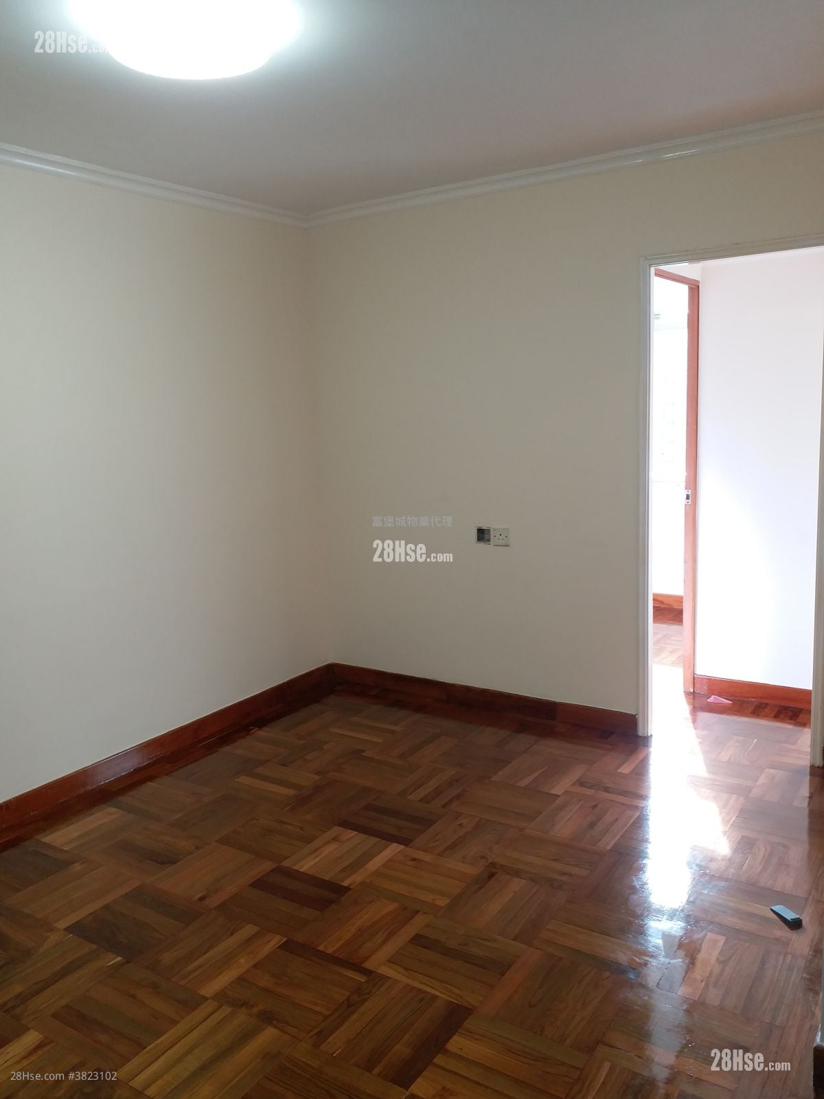 Kwong Yuen Estate Rental 2 Bedrooms , 1 Bathroom 376 ft²