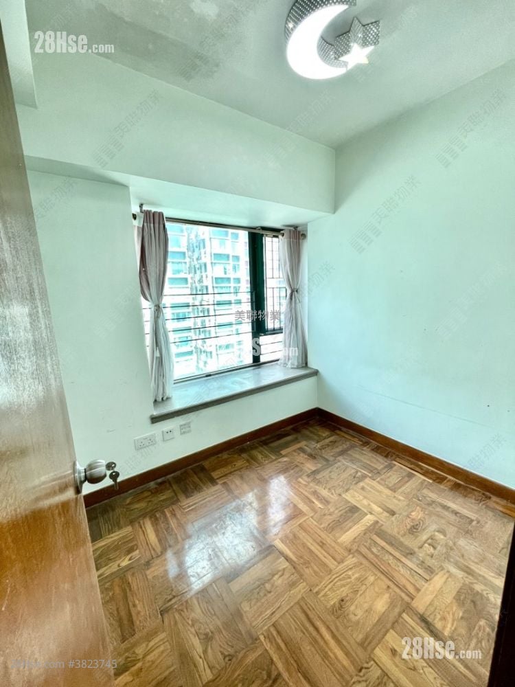 Dawning Views Sell 2 Bedrooms 436 ft²