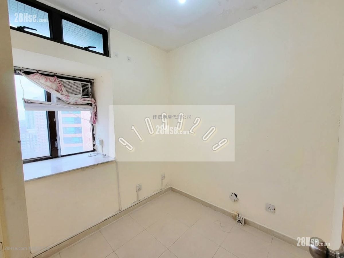 山景阁 售盘 2 房 , 1 浴室 319 平方尺