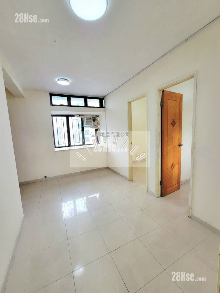 山景阁 售盘 2 房 , 1 浴室 319 平方尺