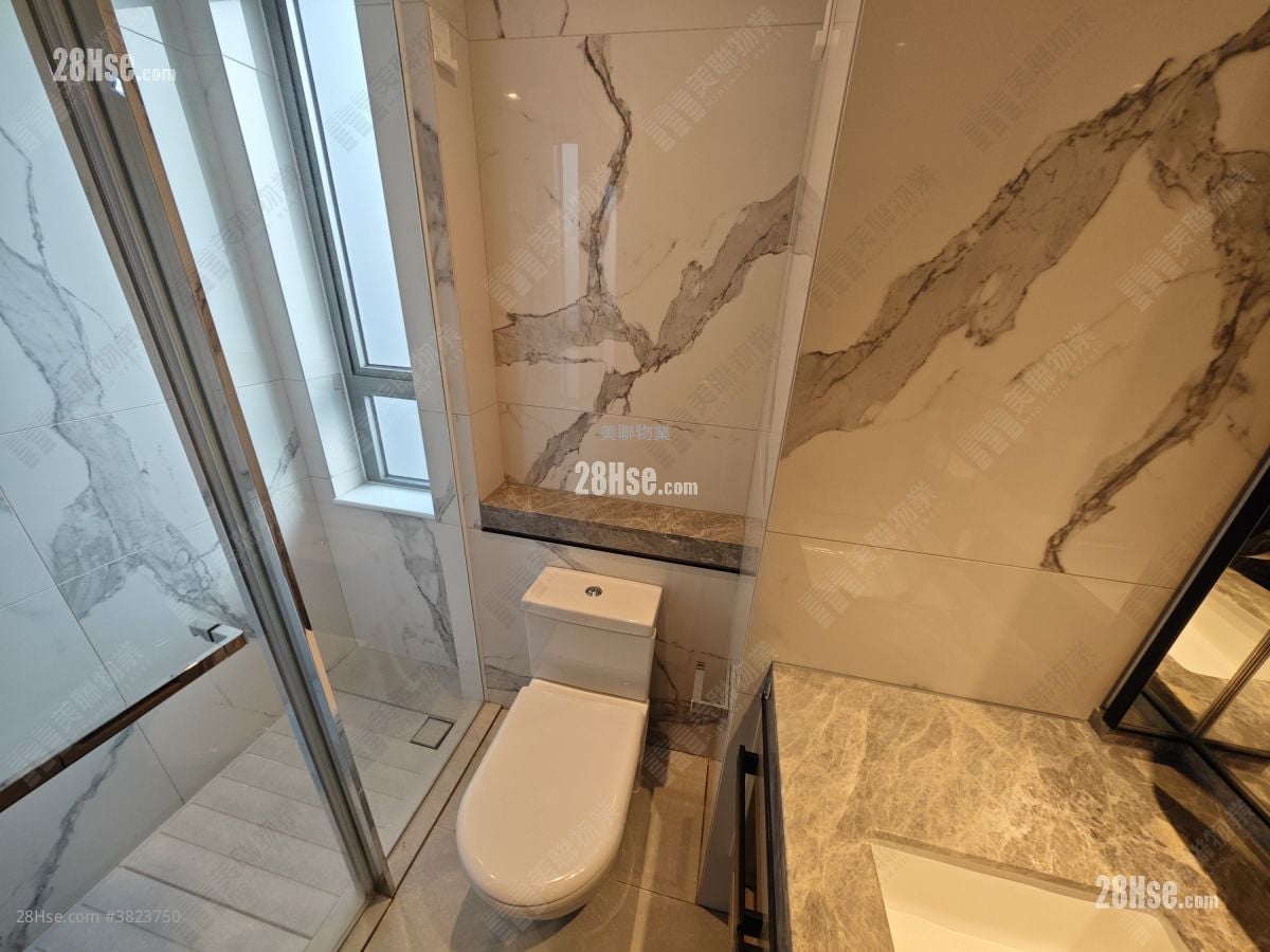 雲滙 租盤 3 房 , 2 浴室 781 平方呎