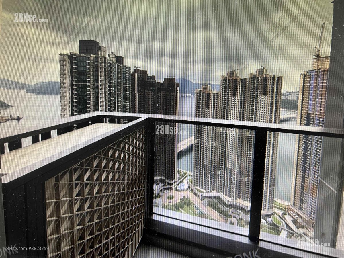 Seasons Place Sell 1 Bedroom , 1 Bathroom 330 ft²