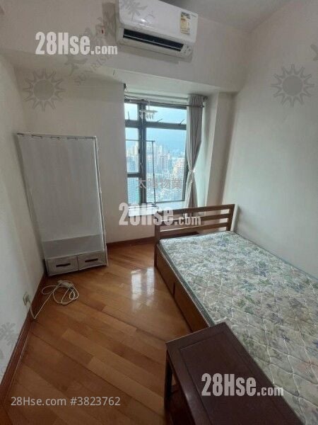 Royal Peninsula Sell 2 Bedrooms 592 ft²