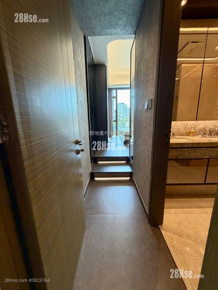 傲玟 售盘 3 房 , 4 浴室 1,403 平方尺