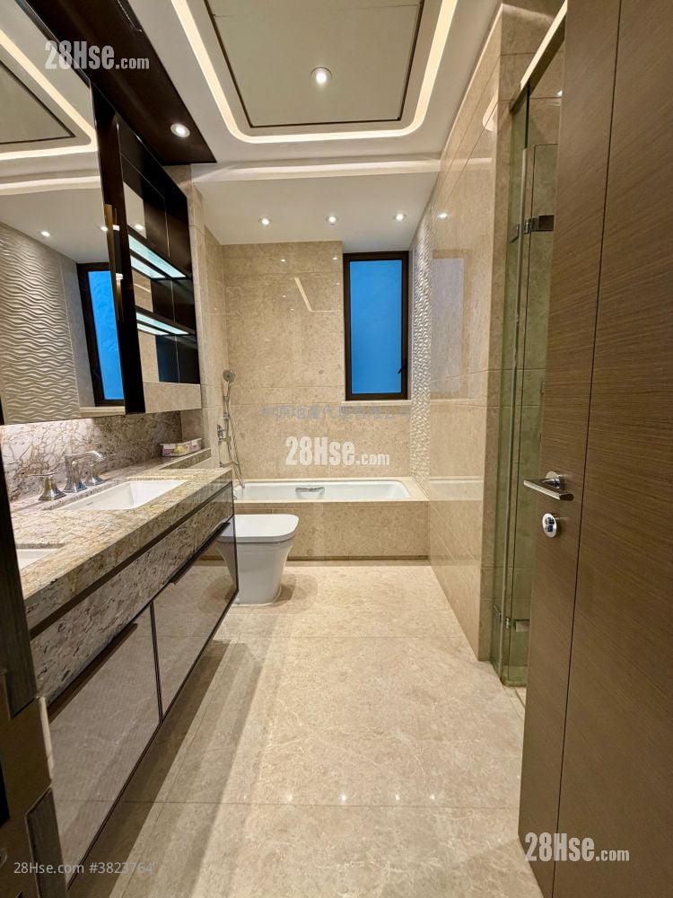 傲玟 售盘 3 房 , 4 浴室 1,403 平方尺