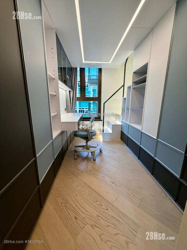 傲玟 售盘 3 房 , 4 浴室 1,403 平方尺