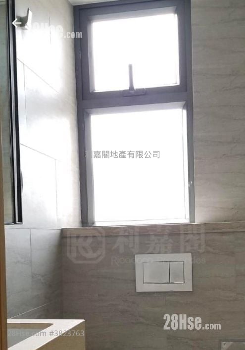 悦雅 售盘 开放式间隔 , 1 浴室 173 平方尺