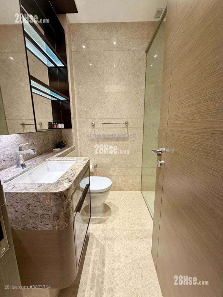 傲玟 售盘 3 房 , 4 浴室 1,403 平方尺