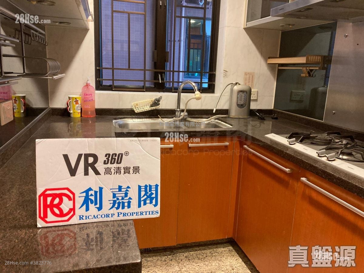 凱旋門 售盤 3 房 , 3 浴室 867 平方呎