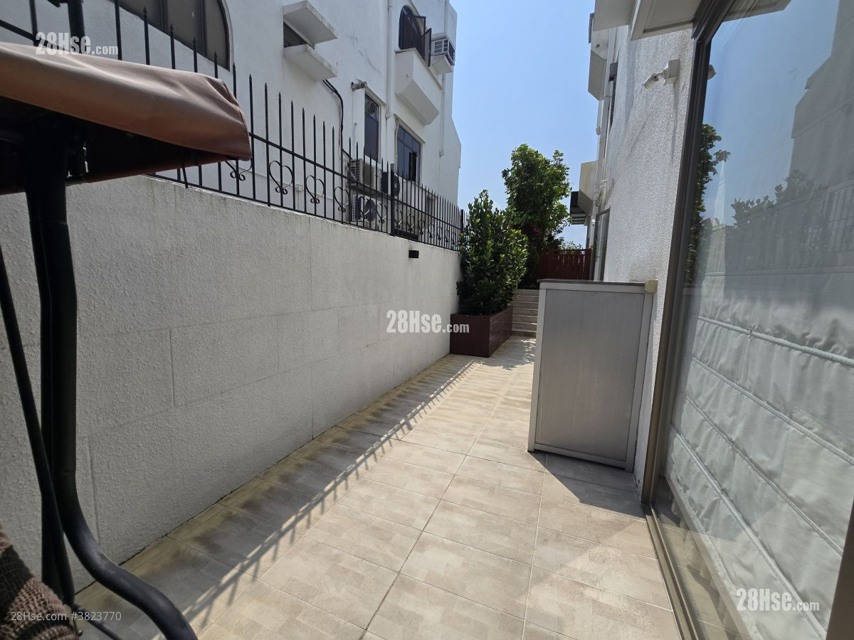 Beaulieu Peninsula Sell 4 Bedrooms 1,631 ft²