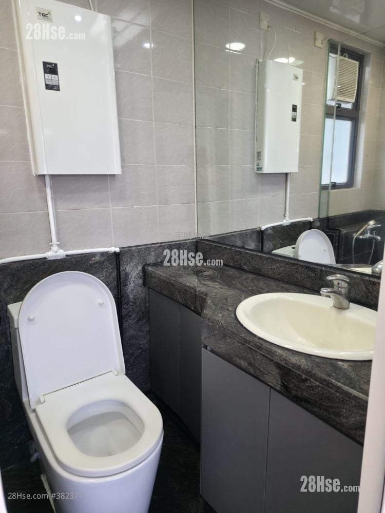 富华广场 售盘 2 房 , 1 浴室 339 平方尺