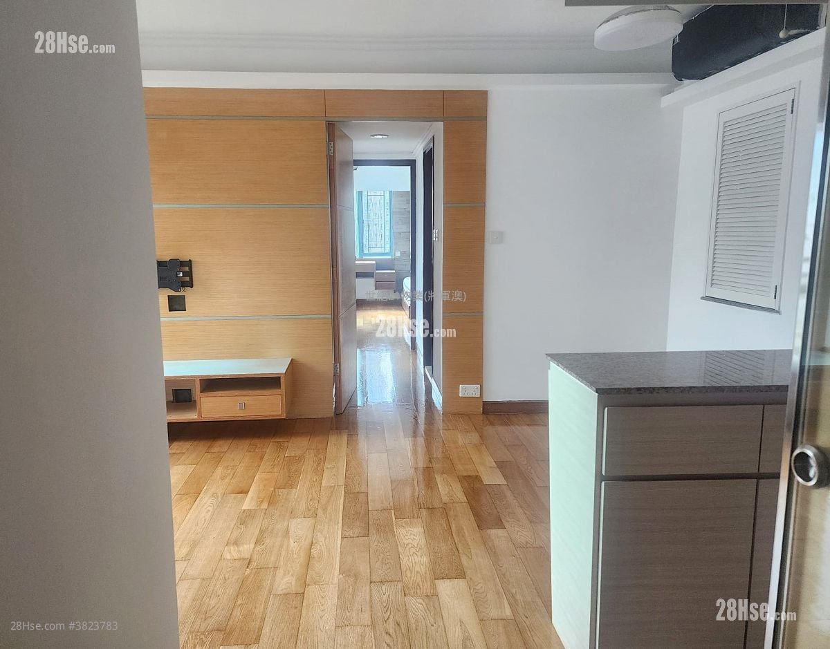 新都城 售盤 3 房 , 2 浴室 538 平方呎