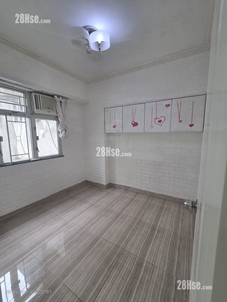 福仁大廈 售盤 2 房 , 1 浴室 362 平方呎