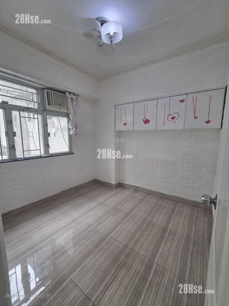 福仁大廈 售盤 2 房 , 1 浴室 362 平方呎