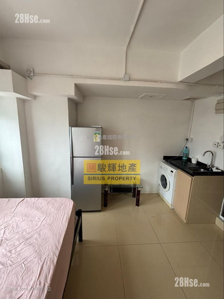 金鑾大廈 租盤 開放式間隔 , 1 浴室 150 平方呎