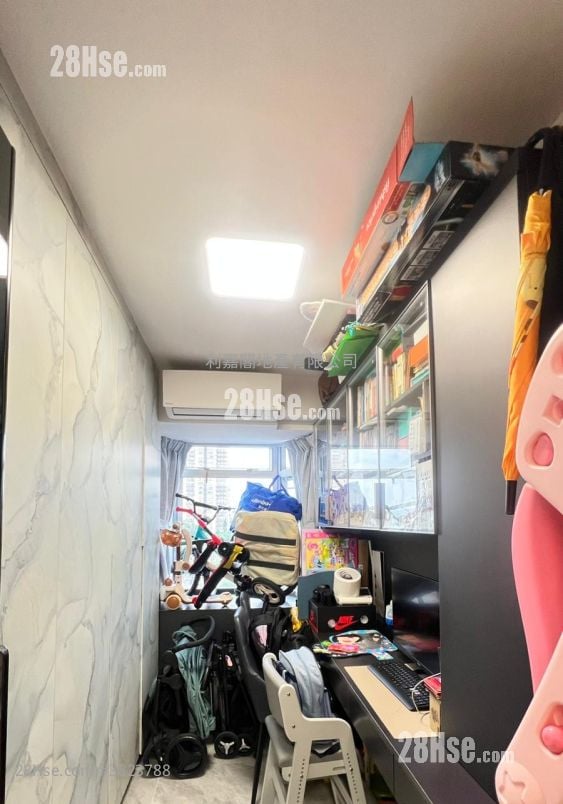 沙田第一城 售盘 3 房 853 平方尺